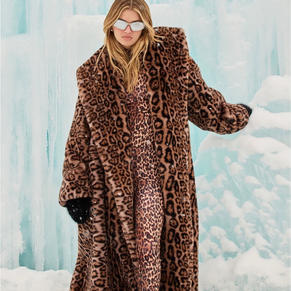 Fashion Nova Leopard Print Coat - Picture 2 of 5